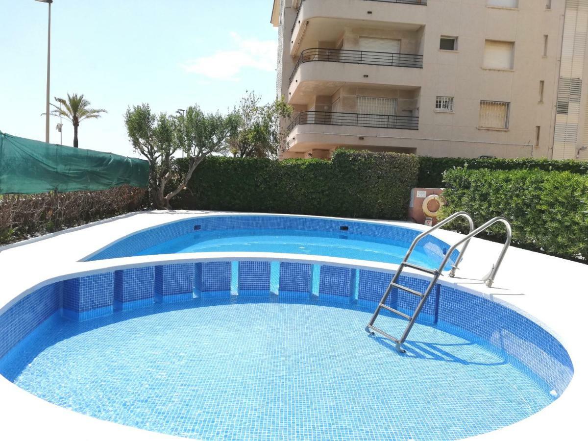 Cunit Playa Apartment ภายนอก รูปภาพ